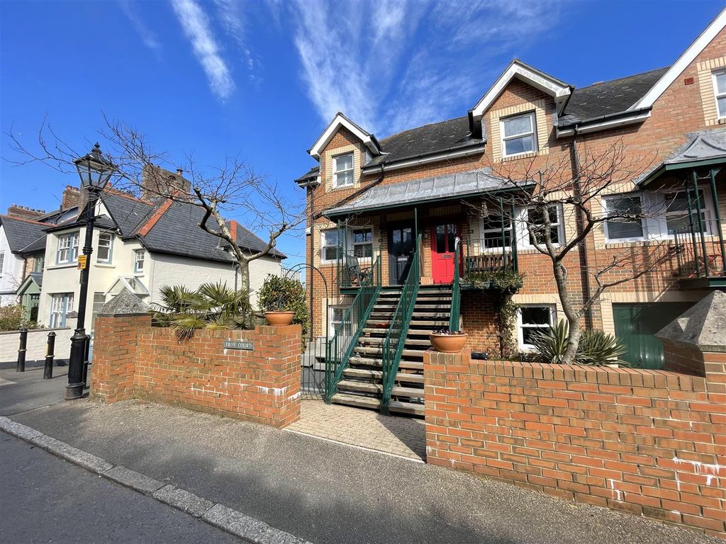 Additional image 3 of 3 bed town house for saleDaglands Road, Fowey PL23