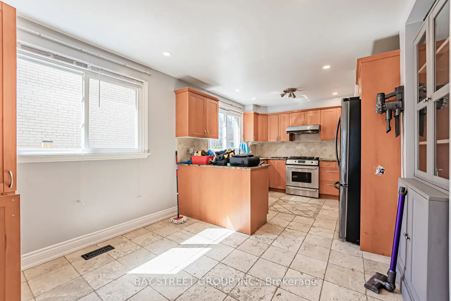 Additional image 5 of 38 Foursome Crescent