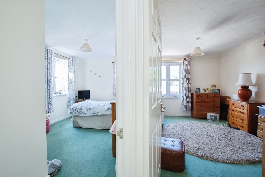 Additional image 3 of 2 bed flat for saleSalisbury Street, Fordingbridge SP6