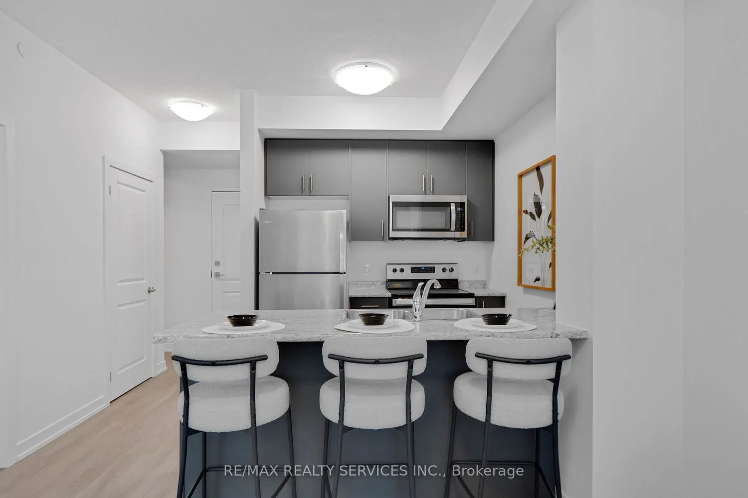 Additional image 8 of 5055 Greenlane Road 136