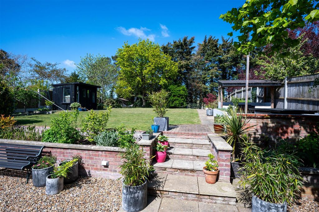 Additional image 23 of 4 bed detached house for saleClydesdale Rise, Bradwell, Great Yarmouth NR31