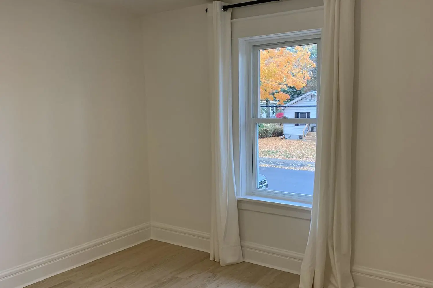146 Bleecker Avenue photo 5