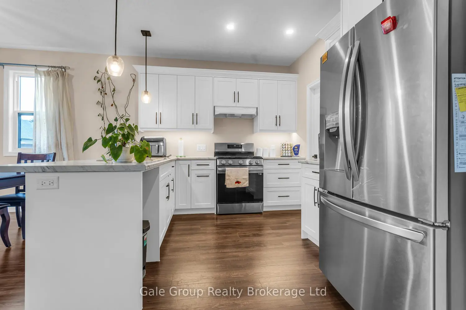 Additional image 4 of 48 Cash Crescent