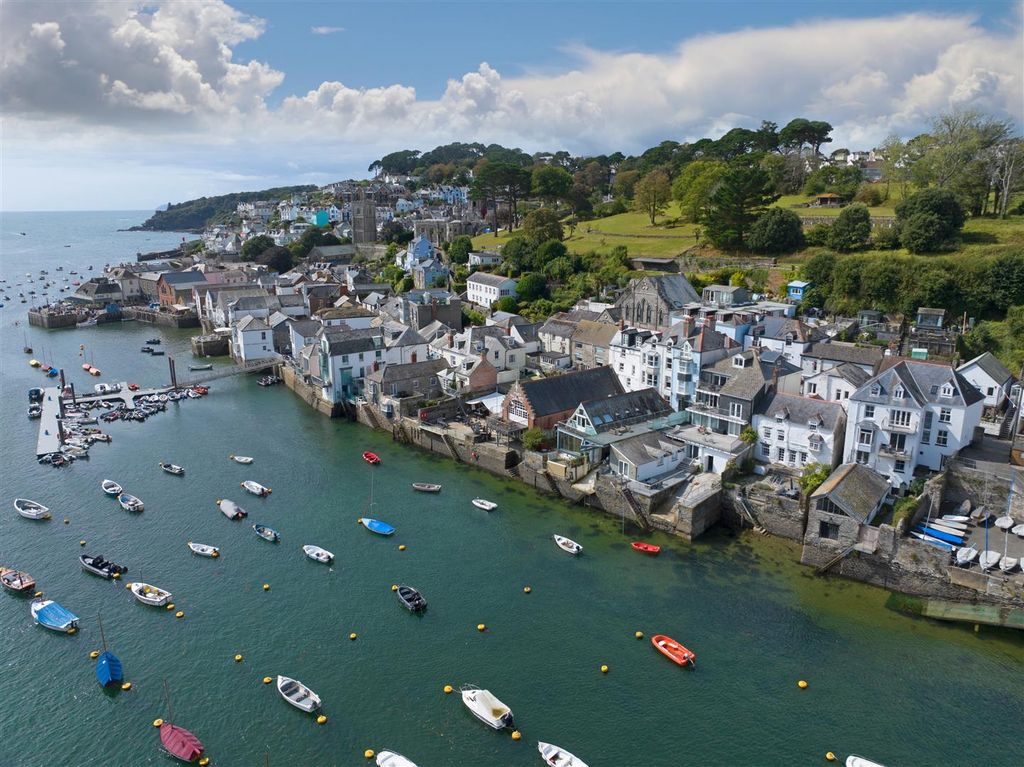 Additional image 16 of 4 bed terraced house for saleNorth Street, Fowey PL23