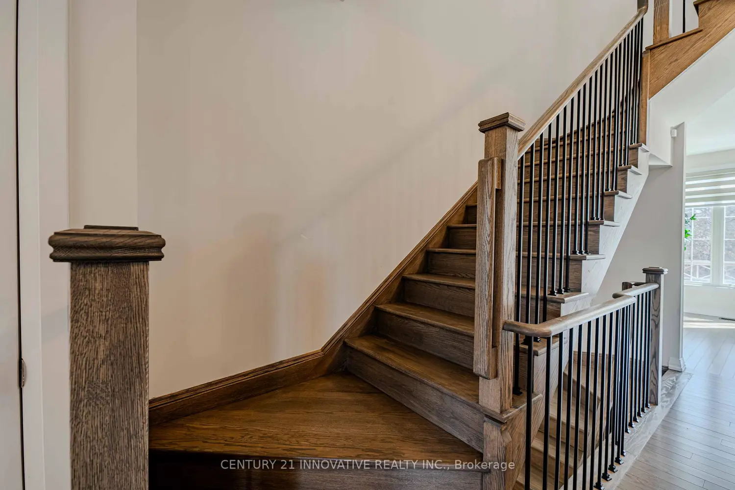 30 Coote Court photo 4