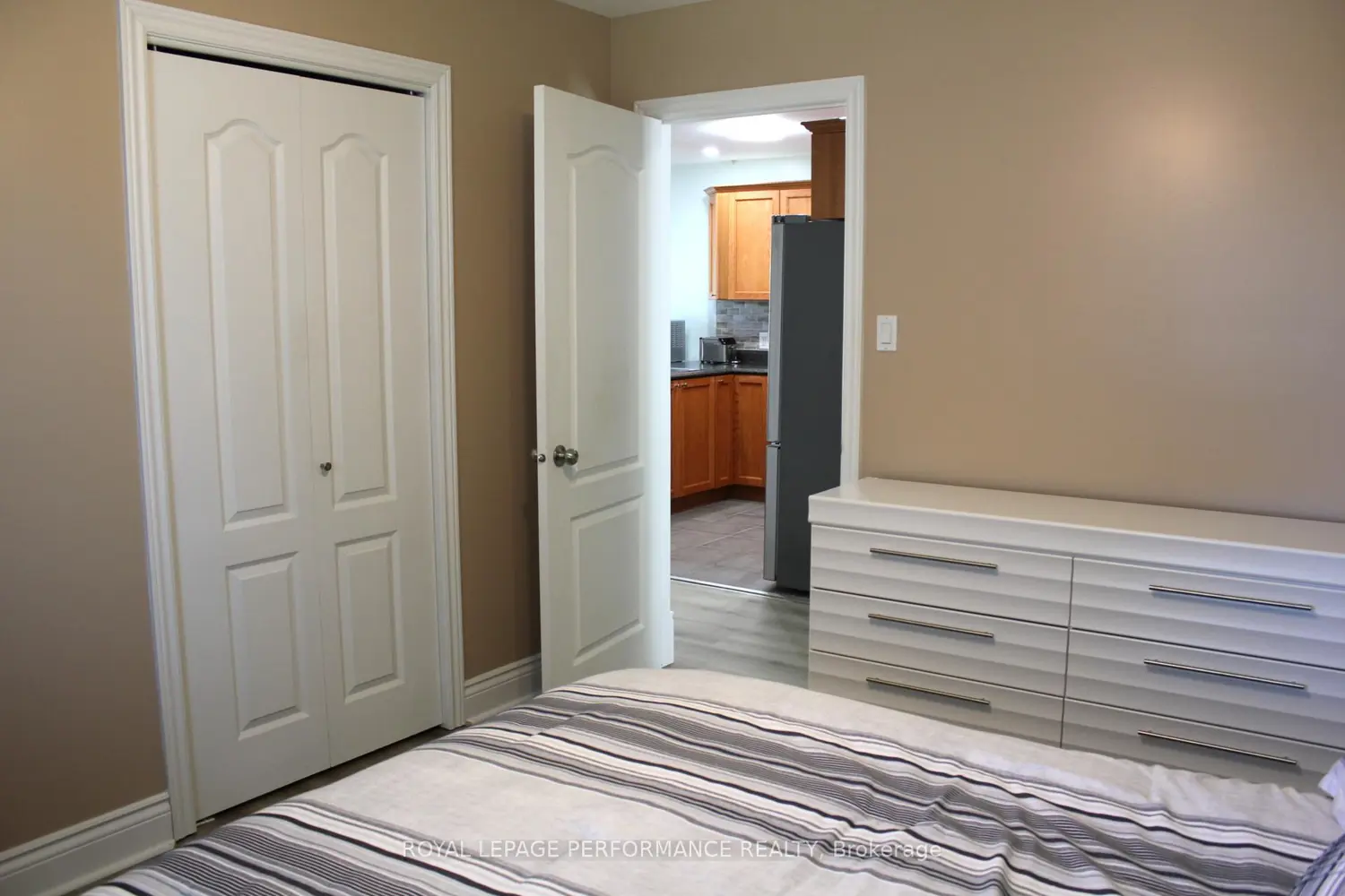 51 Abagail Crescent photo 4