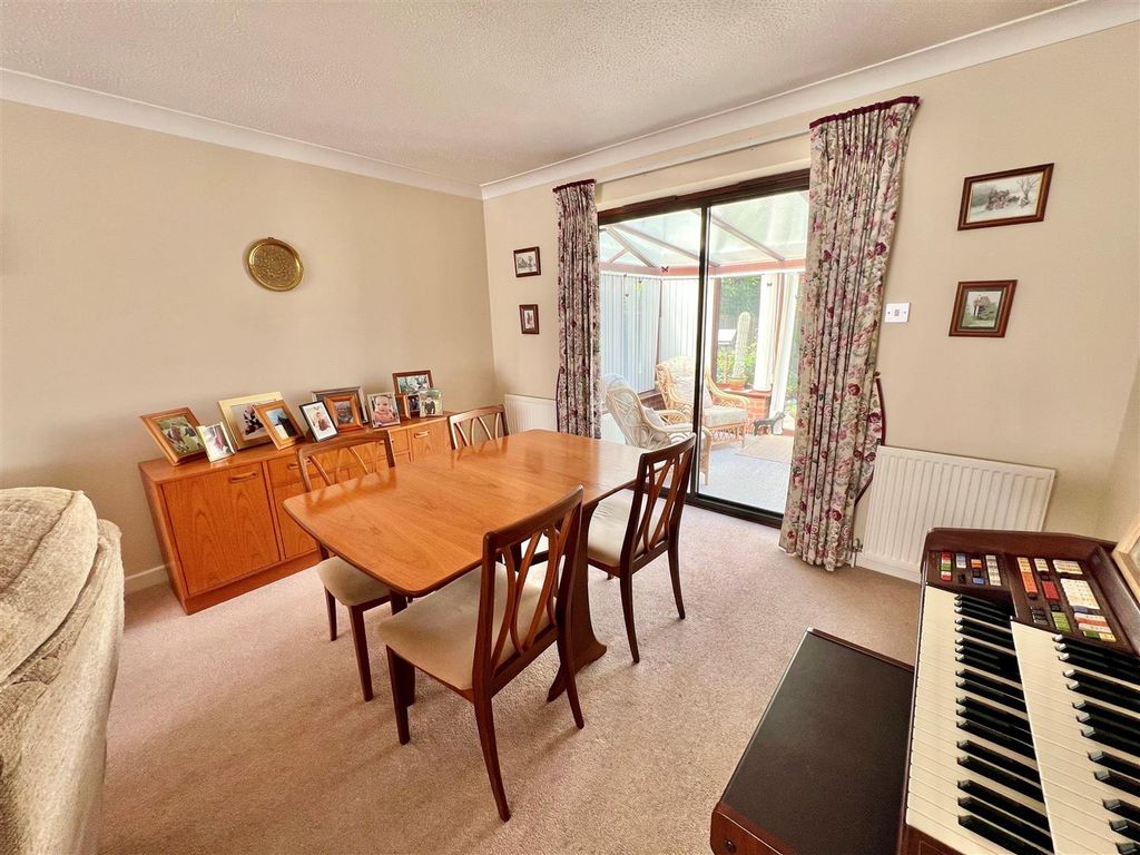 Additional image 6 of 3 bed detached bungalow for saleFreshwater, Isle Of Wight PO40