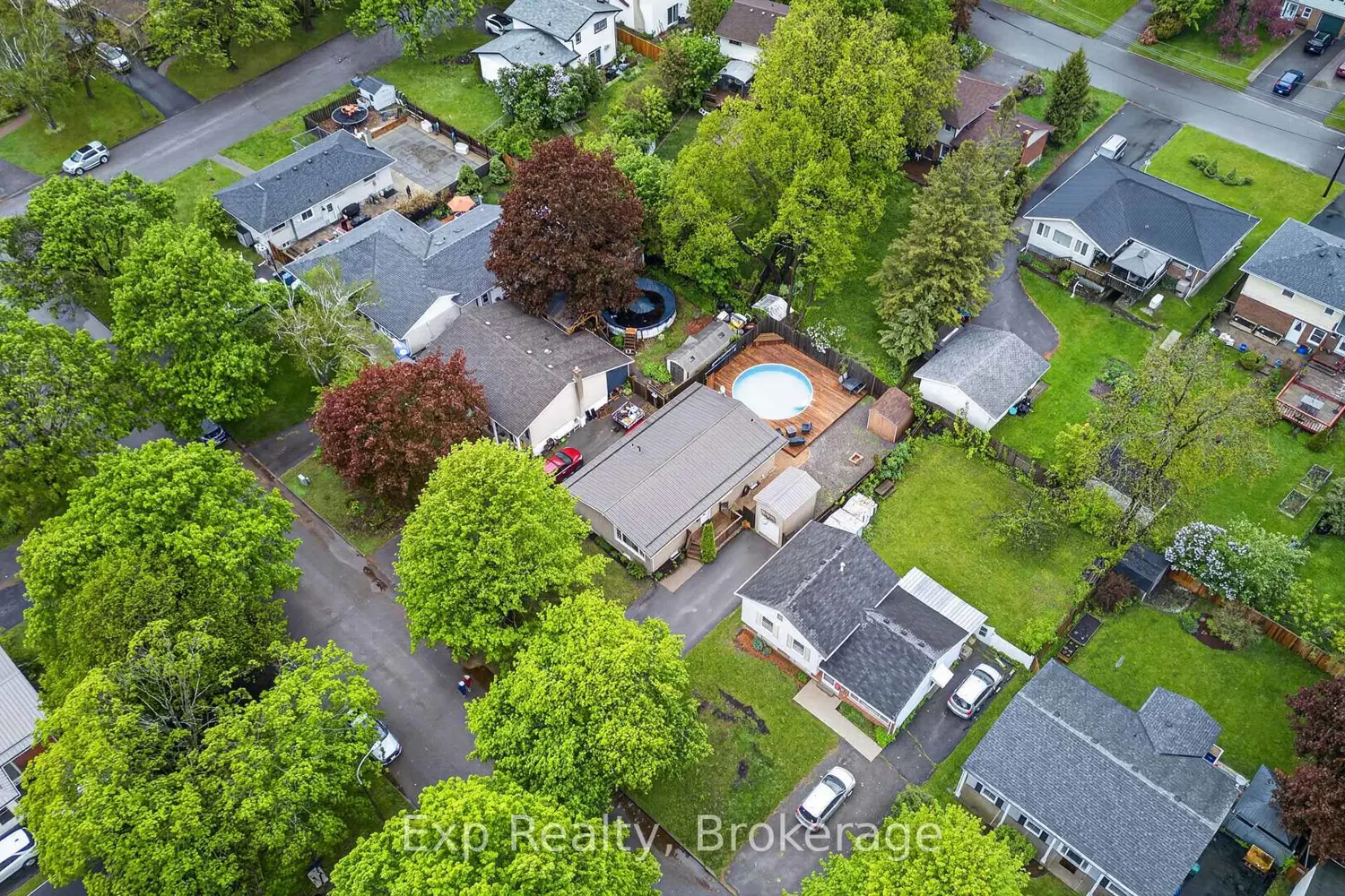 25 Mcquade Drive photo 3