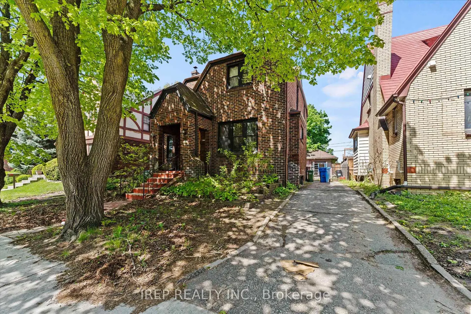 3056 Alexander Avenue photo 2