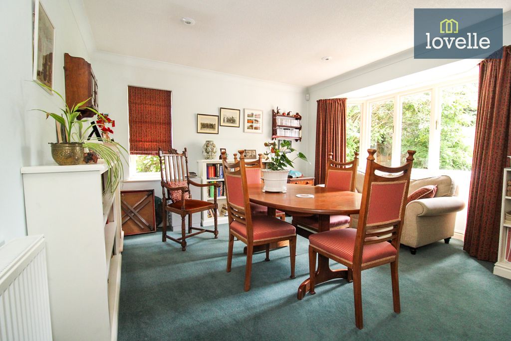 Additional image 11 of 3 bed detached bungalow for saleWelholme Avenue, Grimsby DN32