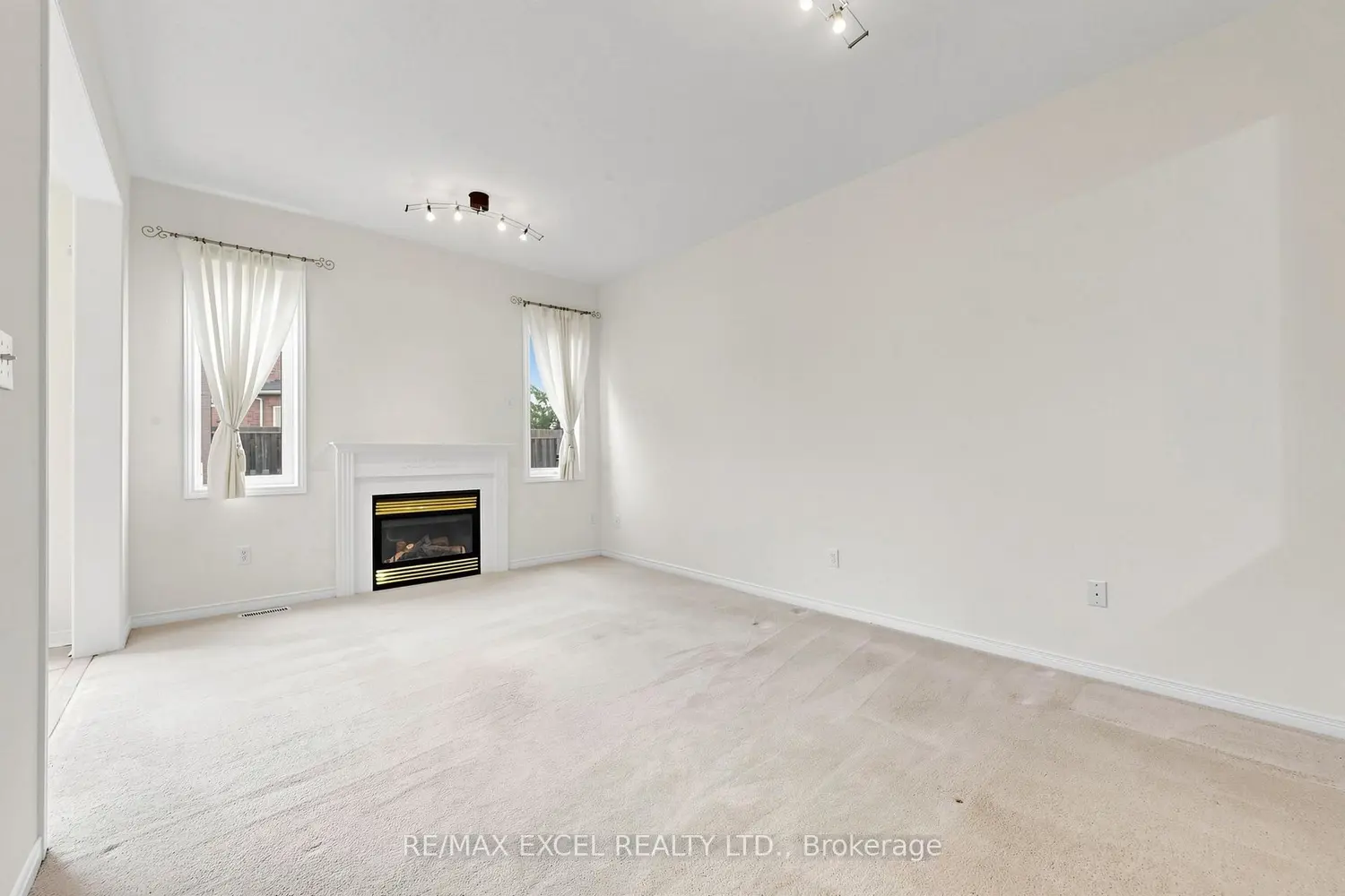 Additional image 3 of 42 Chasser Drive