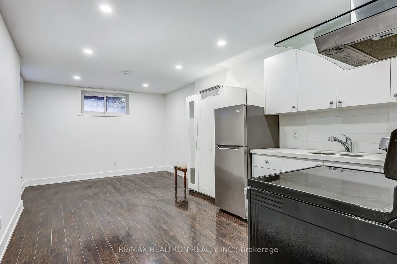 Additional image 18 of 588 Ossington Avenue