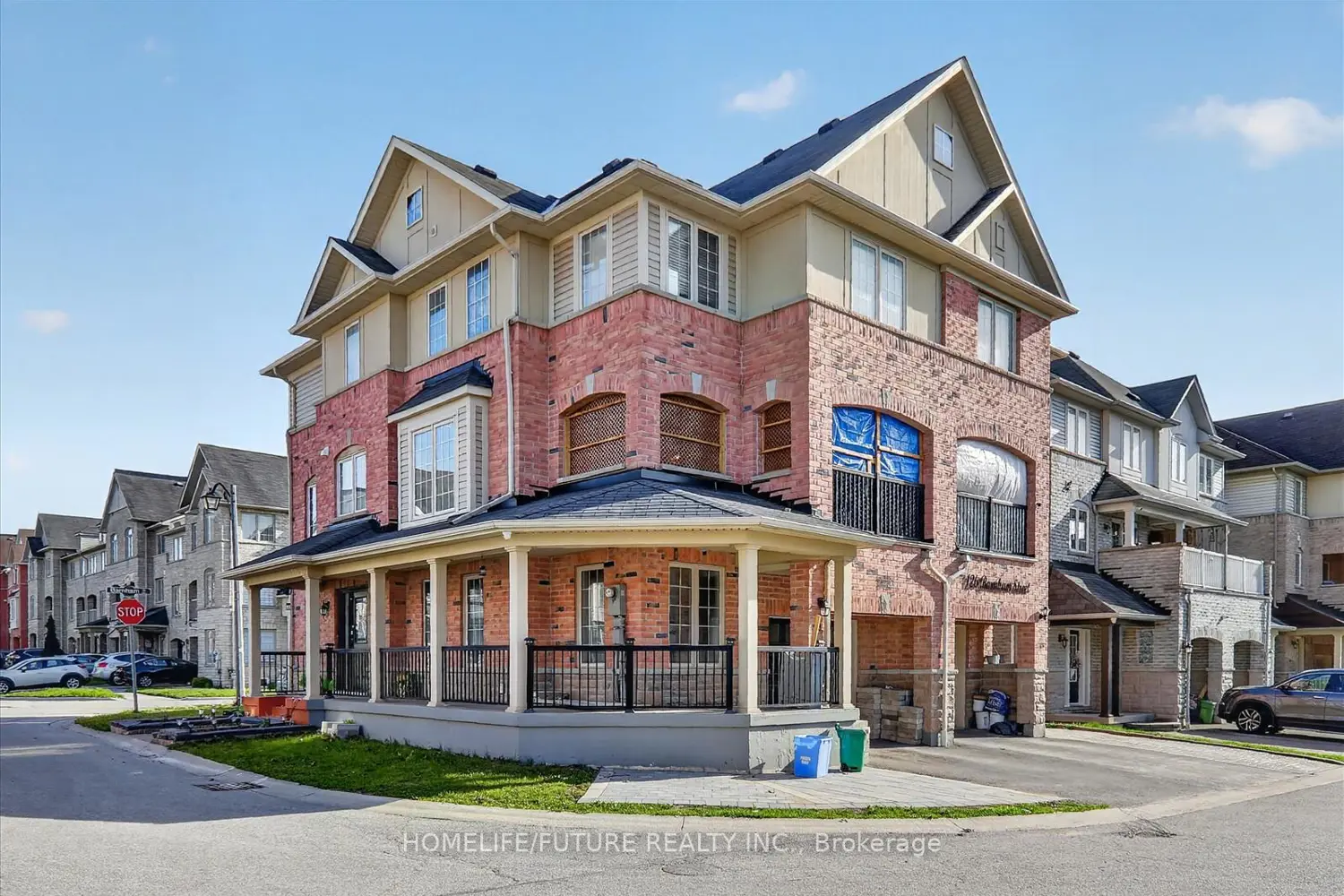 128 Barnham Street photo 2