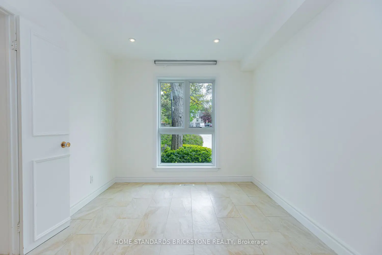 Additional image 7 of 27 Proudbank Millway 50