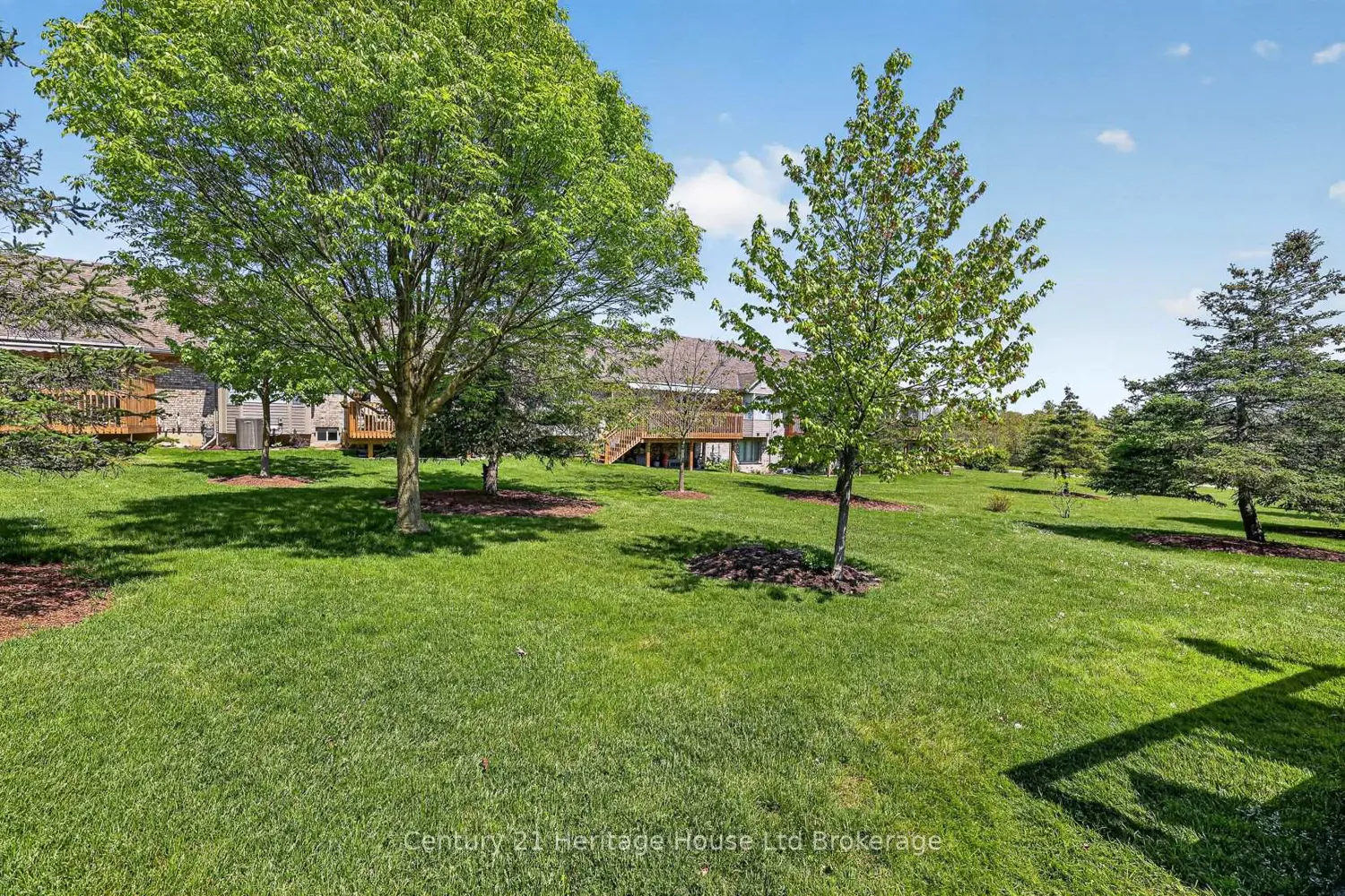 Additional image 15 of 450 Lakeview Drive 13