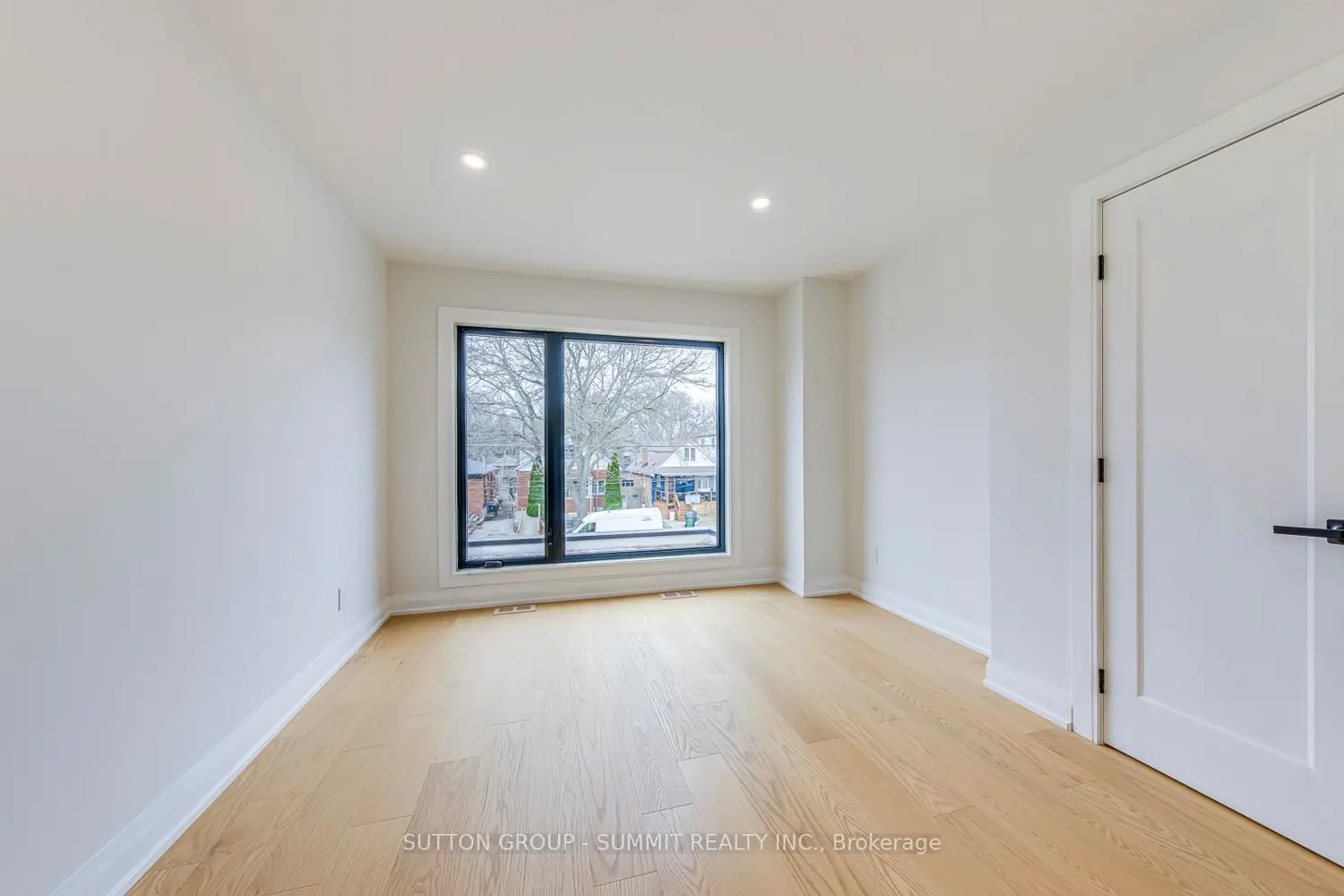 Additional image 5 of 103 Kalmar Avenue
