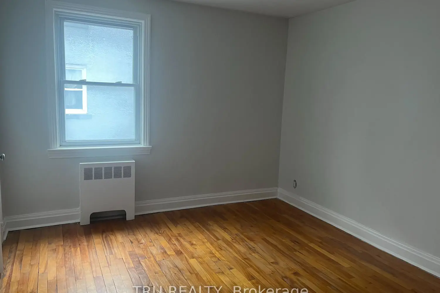384 Blake Boulevard 3