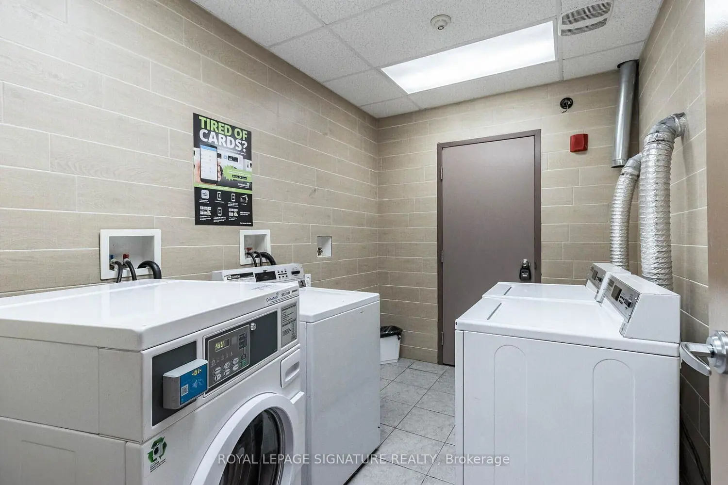 Additional image 20 of 251 Lester Street 401
