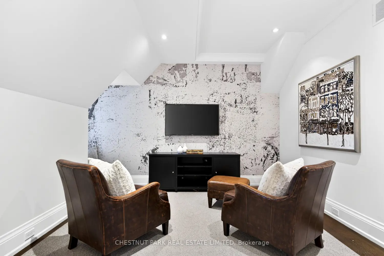 Additional image 13 of 204 Glencairn Avenue