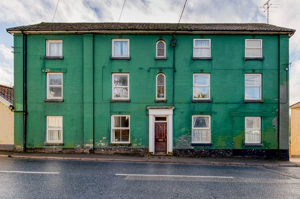 2 bed flat for saleMagdalen Street, Eye IP23