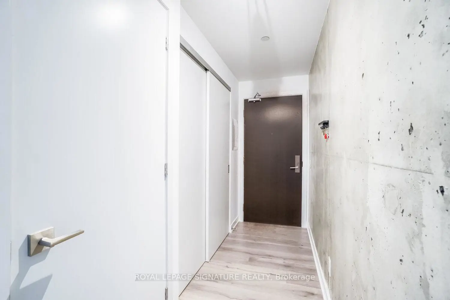 Additional image 17 of 55 Ontario Street 505