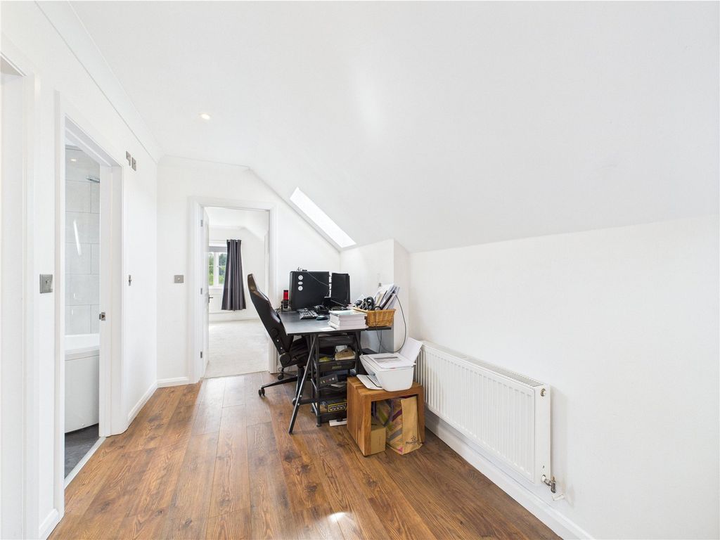 Additional image 5 of 2 bed flat for saleReading Road South, Fleet, Hampshire GU52