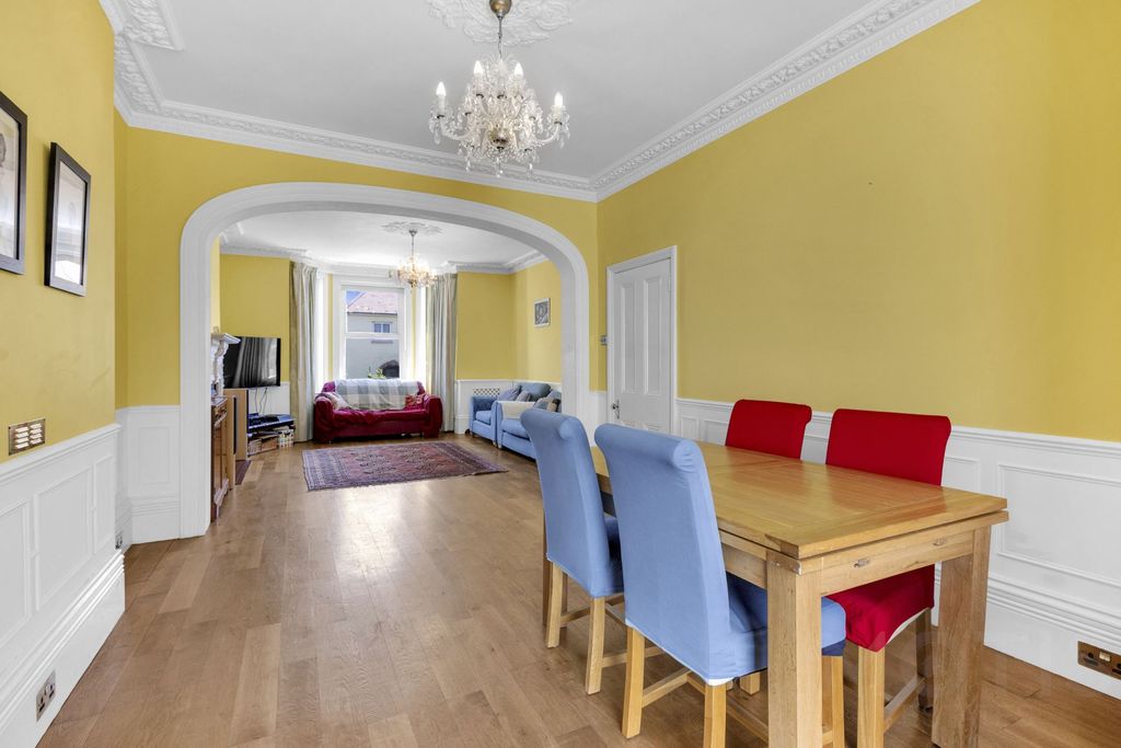 Additional image 7 of 5 bed detached house for saleWear Bay Crescent, Folkestone CT19