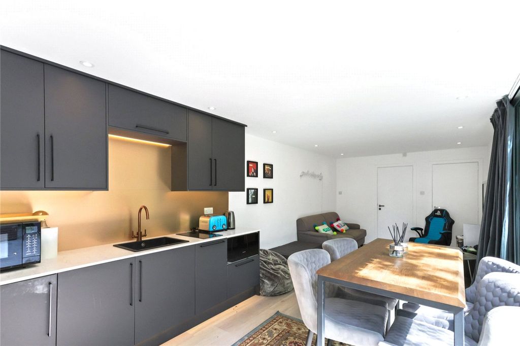 Additional image 18 of 5 bed detached house for saleEsher Green, Esher KT10