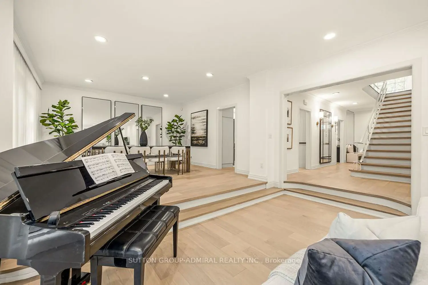 254 Forest Hill Road photo 2