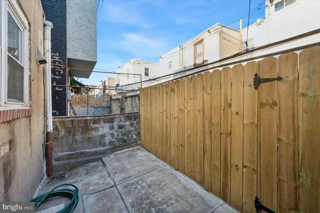 2025 S Bouvier Street, Philadelphia, PA 19145