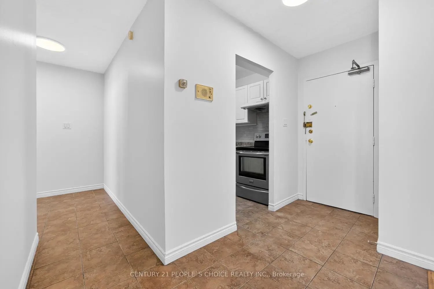 Additional image 7 of 390 Dixon Road 702