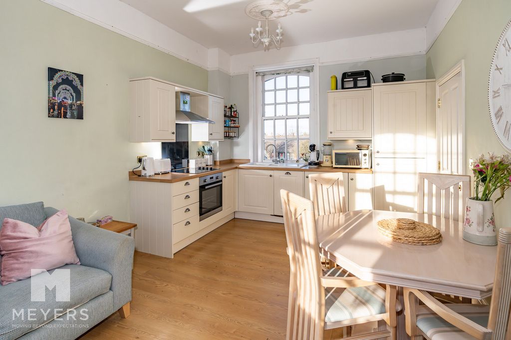 Additional image 8 of 1 bed flat for saleBartons Road, Fordingbridge SP6