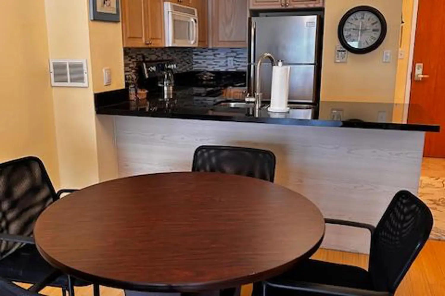 Additional image 7 of 195 Merton Street 212