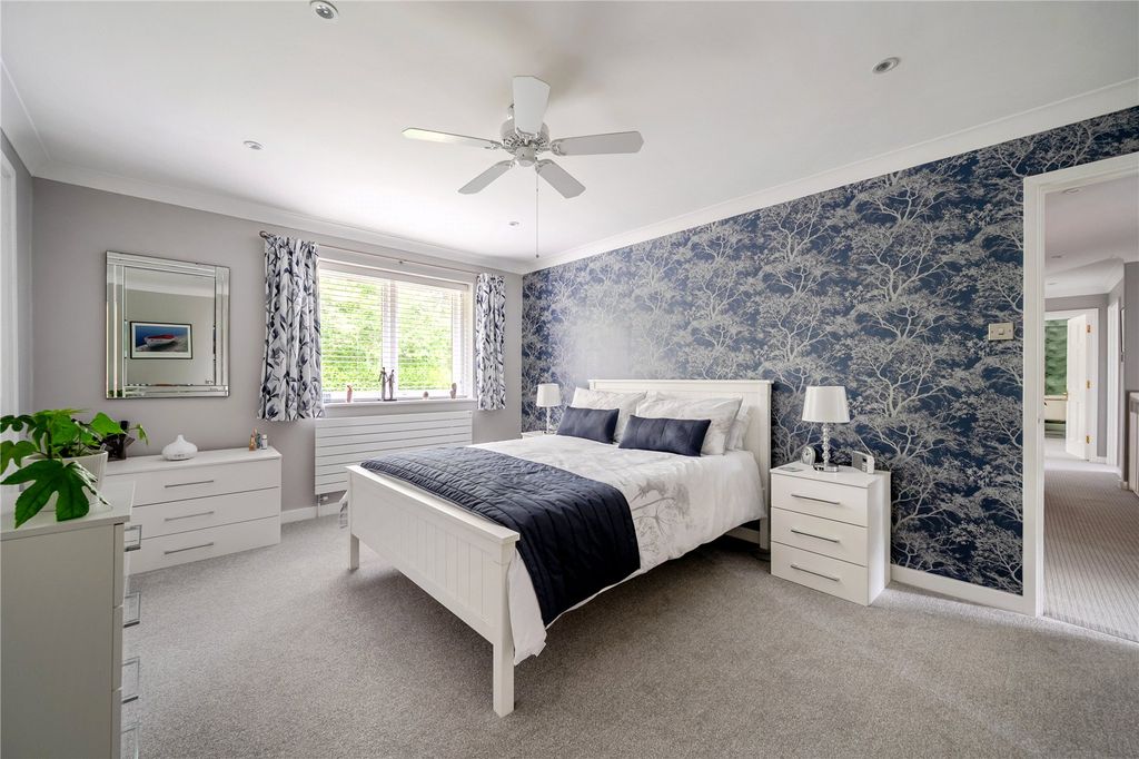 Additional image 15 of 4 bed detached house for saleLittleworth Lane, Esher KT10