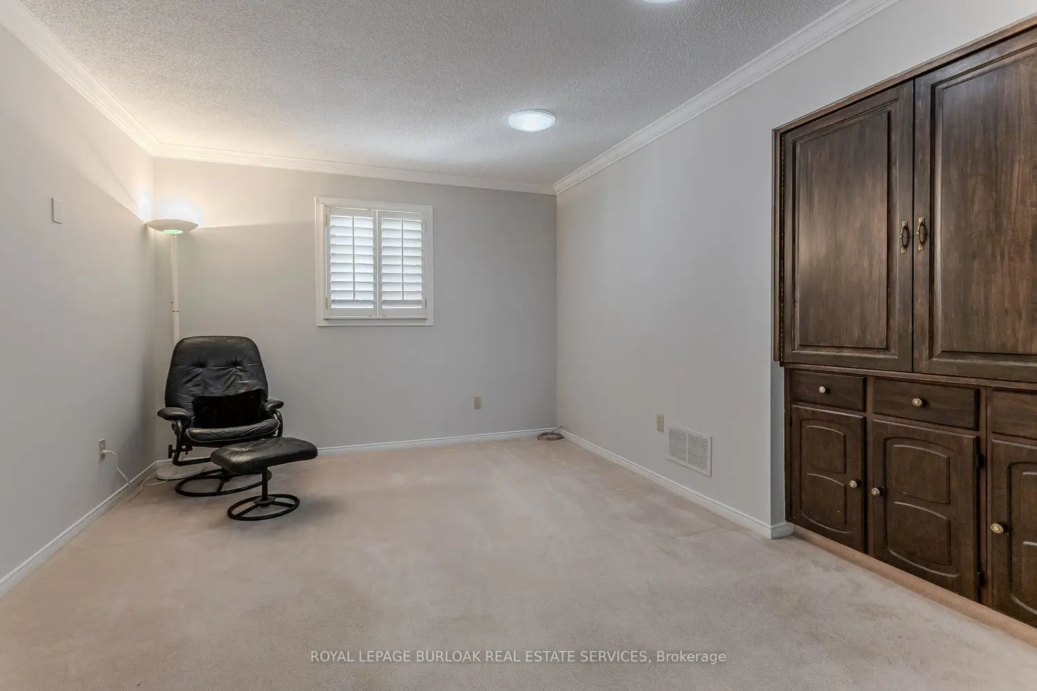 2155 Duncaster Drive 10 photo 5