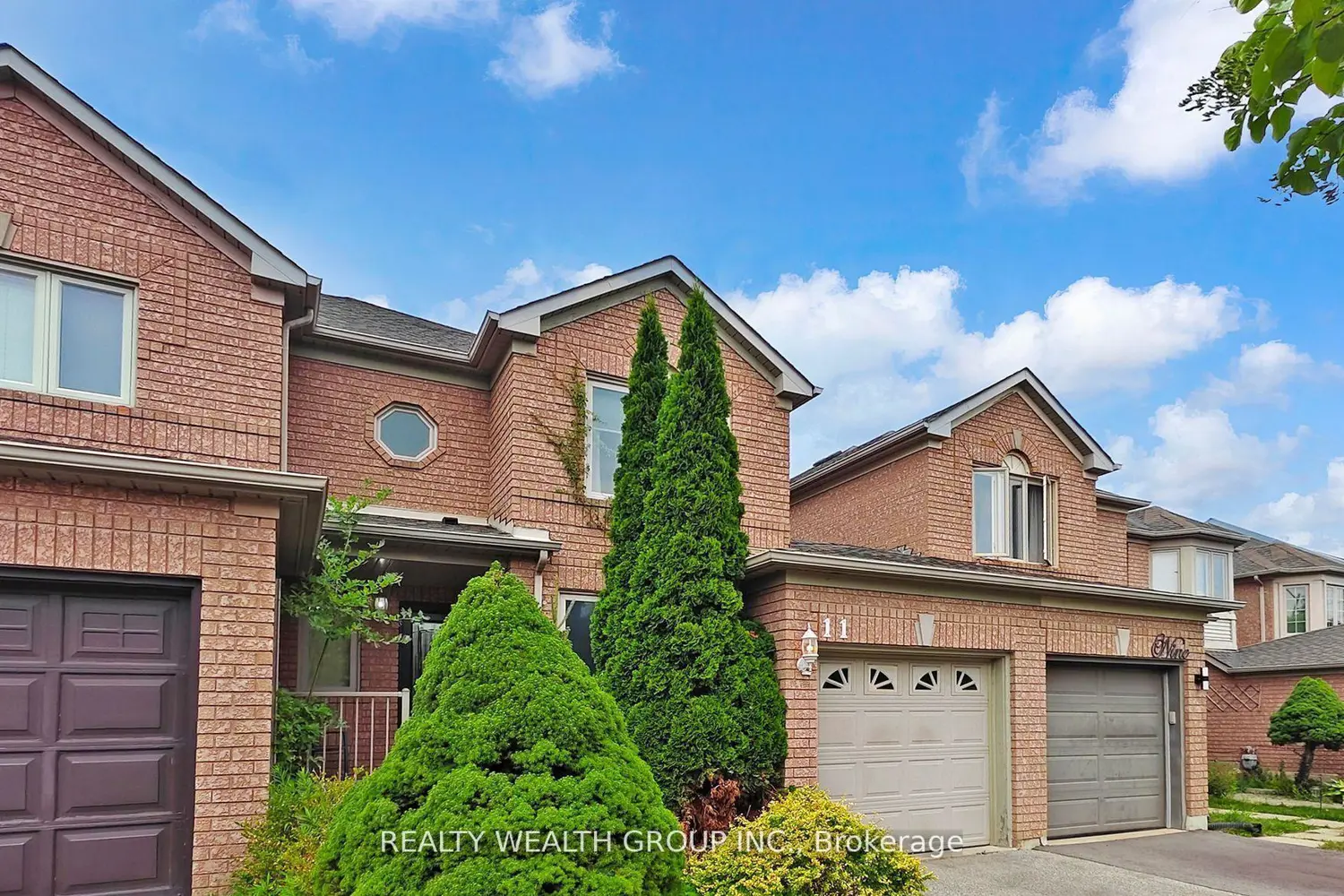 11 Birchcliffe Drive