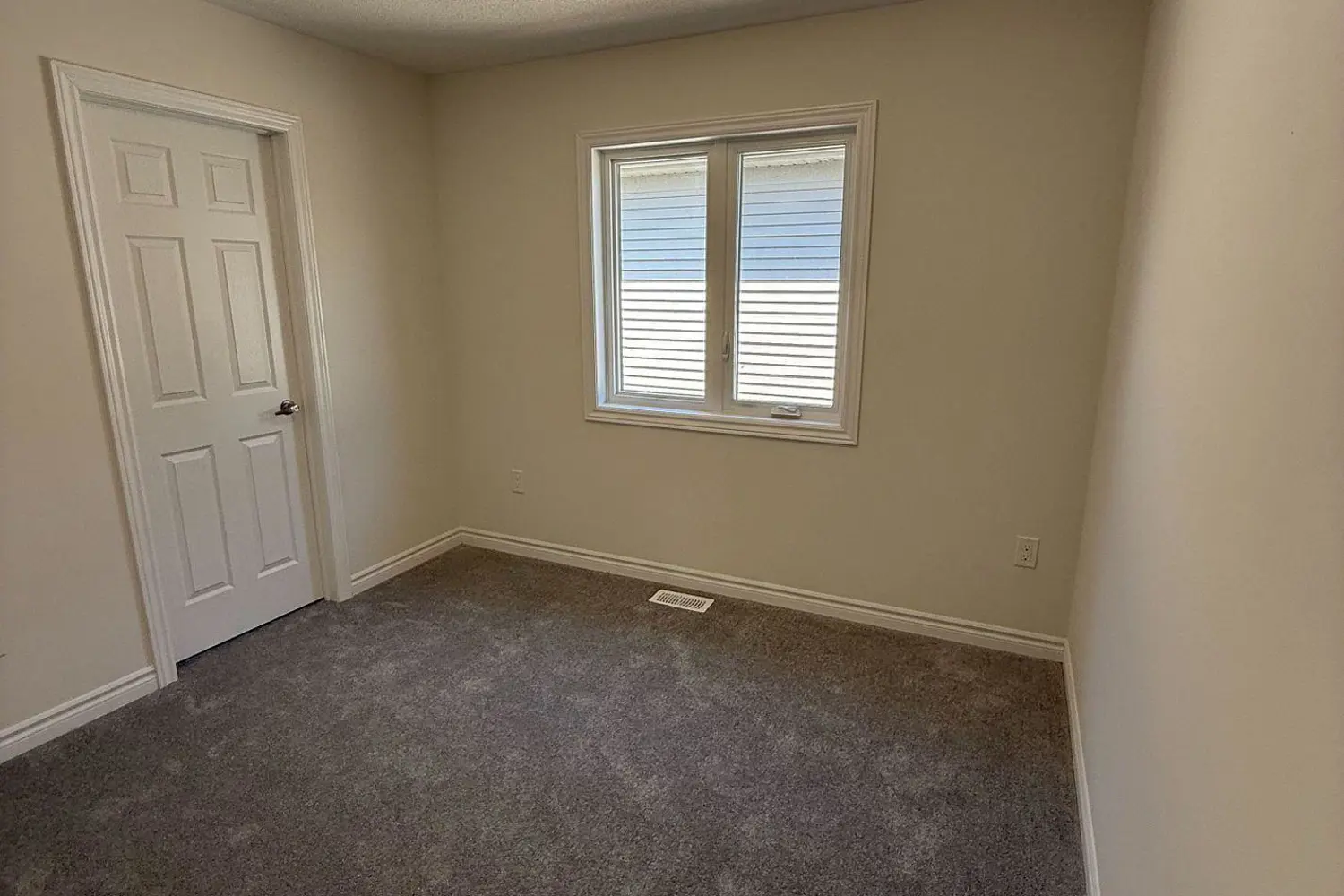 Additional image 9 of 465 Hornbeck Street