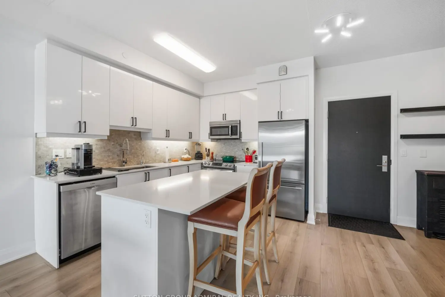 Additional image 2 of 35 Fontenay Court 606