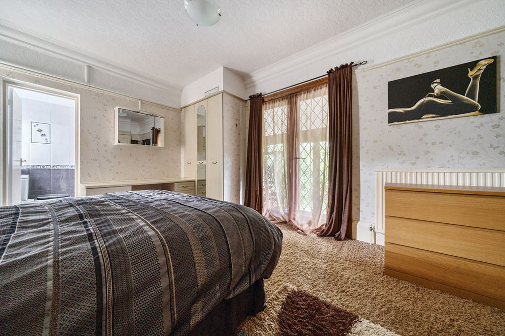 Additional image 16 of 4 bed detached house for saleLennox Road, Gravesend DA11