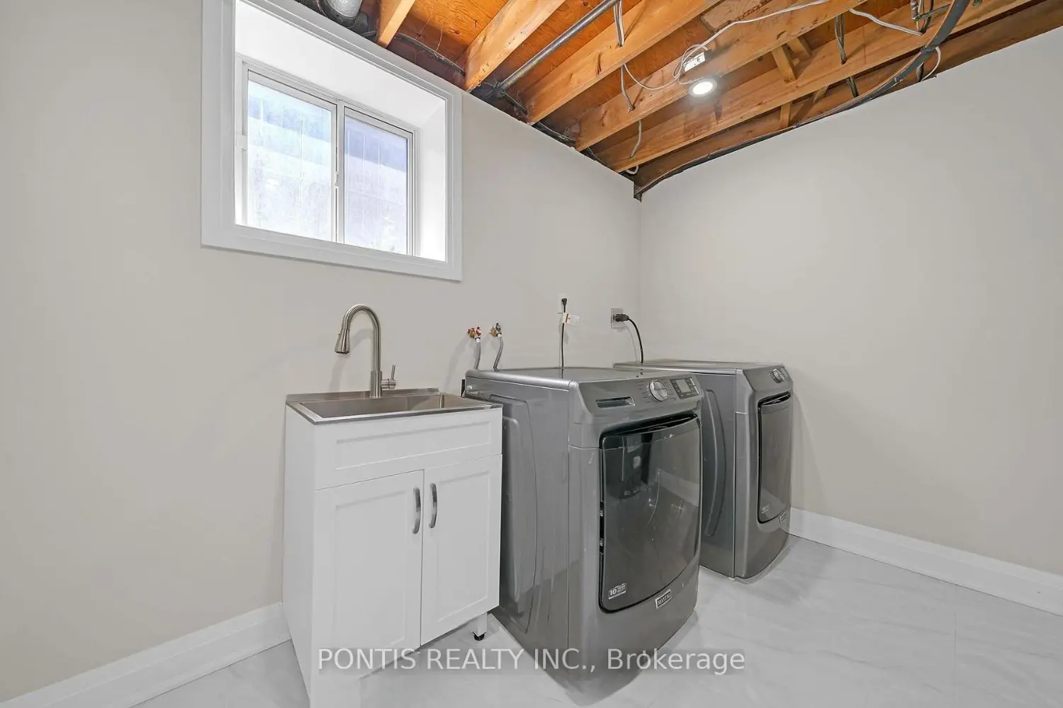 110 Michael Boulevard photo 2