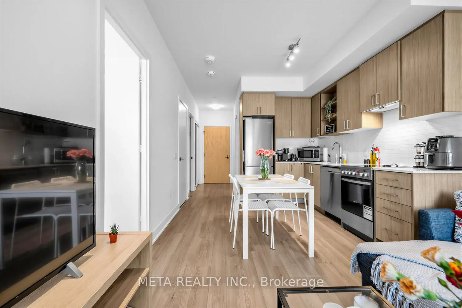 Additional image 8 of 50 George Butchart Drive 108