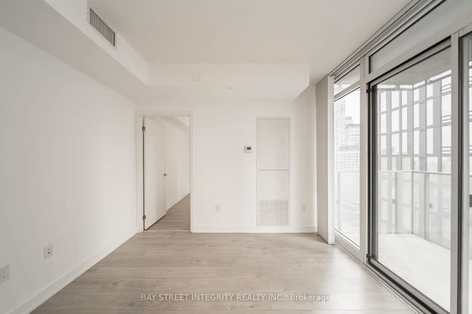 Additional image 12 of 50 Wellesley E Street 2801
