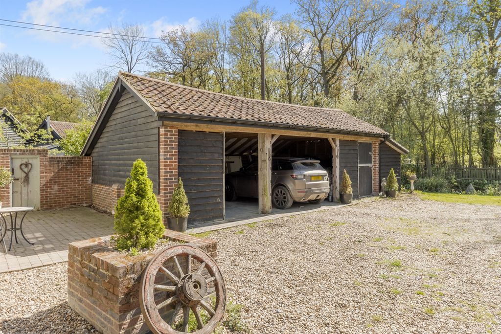 Additional image 17 of 5 bed detached house for saleYaxley Road, Eye IP23