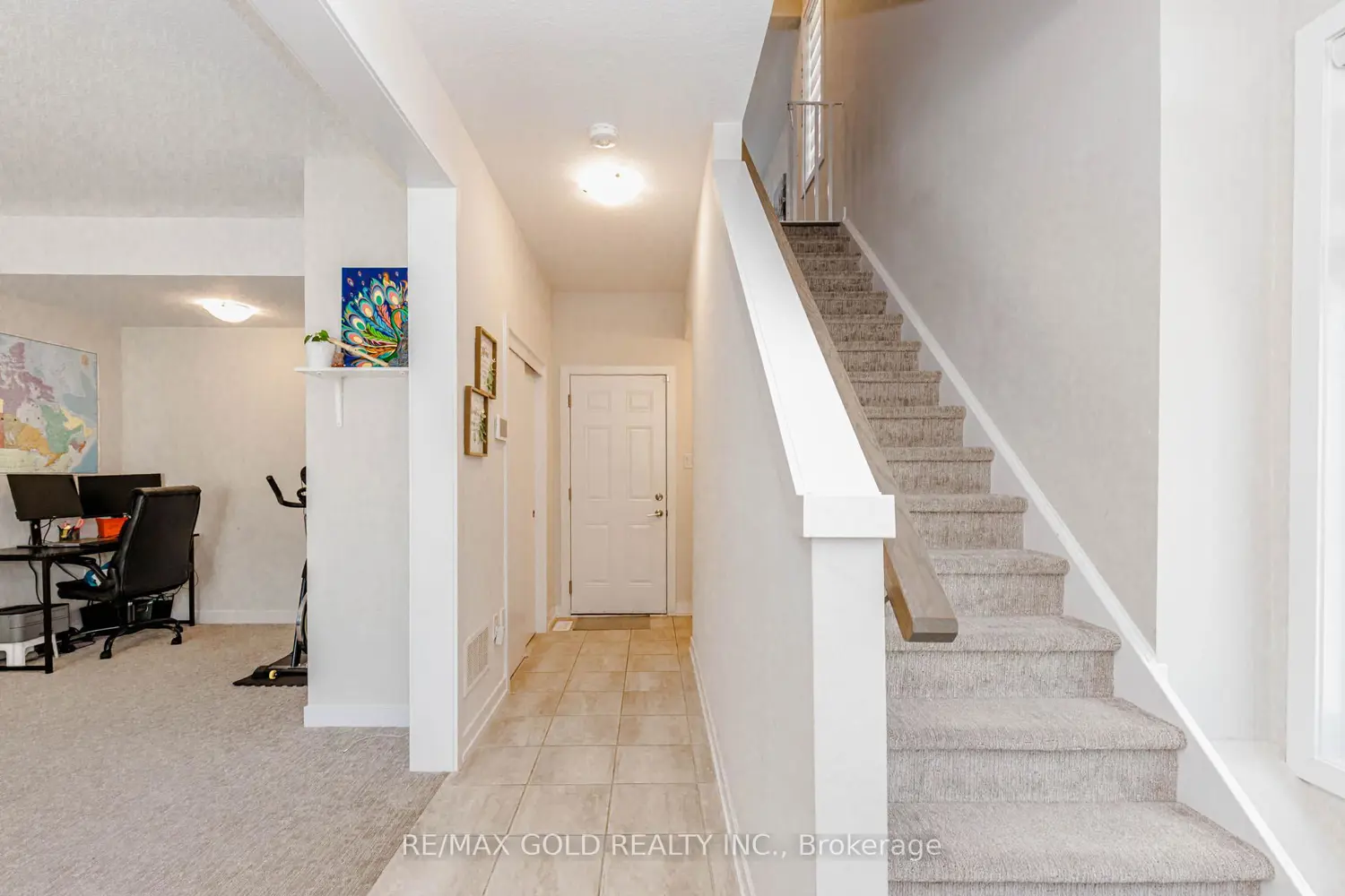 147 Hibiscus Lane photo 4