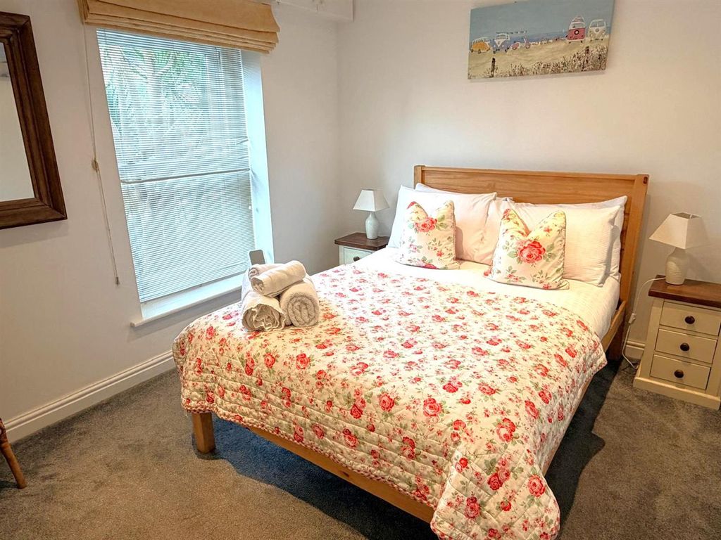 Additional image 7 of 2 bed flat for saleStation Road, Fowey PL23