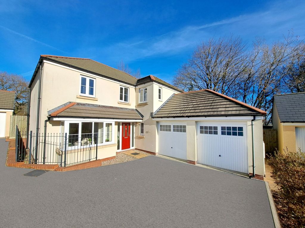 4 bed detached house for saleBuzzard Rise, St. Anns Chapel, Gunnislake, Cornwall PL18