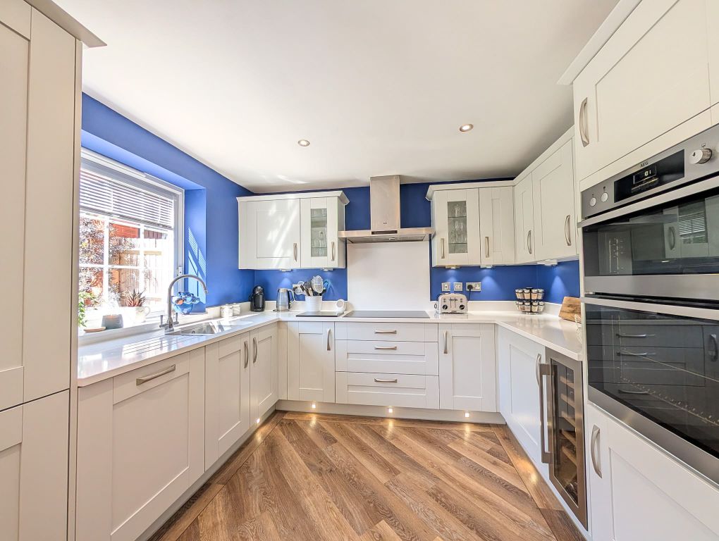 Additional image 4 of 4 bed detached house for saleCaldicot Gardens, Grantham NG31