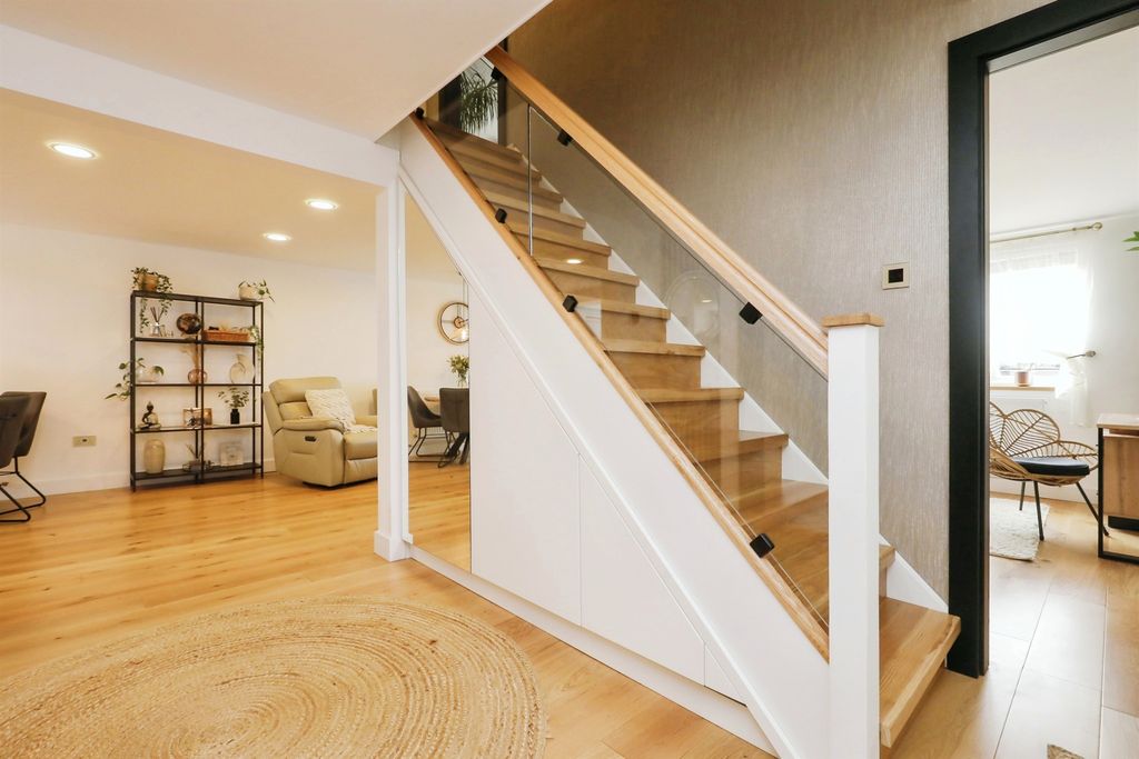 Additional image 9 of 3 bed detached house for saleHeath Rise, Fakenham NR21