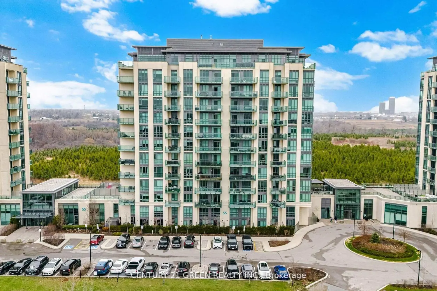 55 Yorkland Boulevard 409