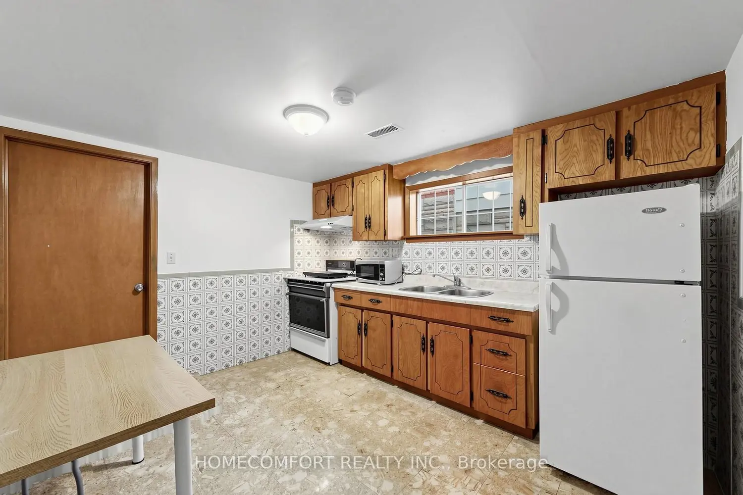 Additional image 13 of 76 Barrington Avenue